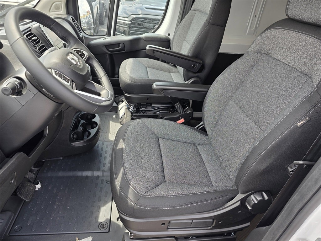 2025 RAM ProMaster 1500 Low Roof