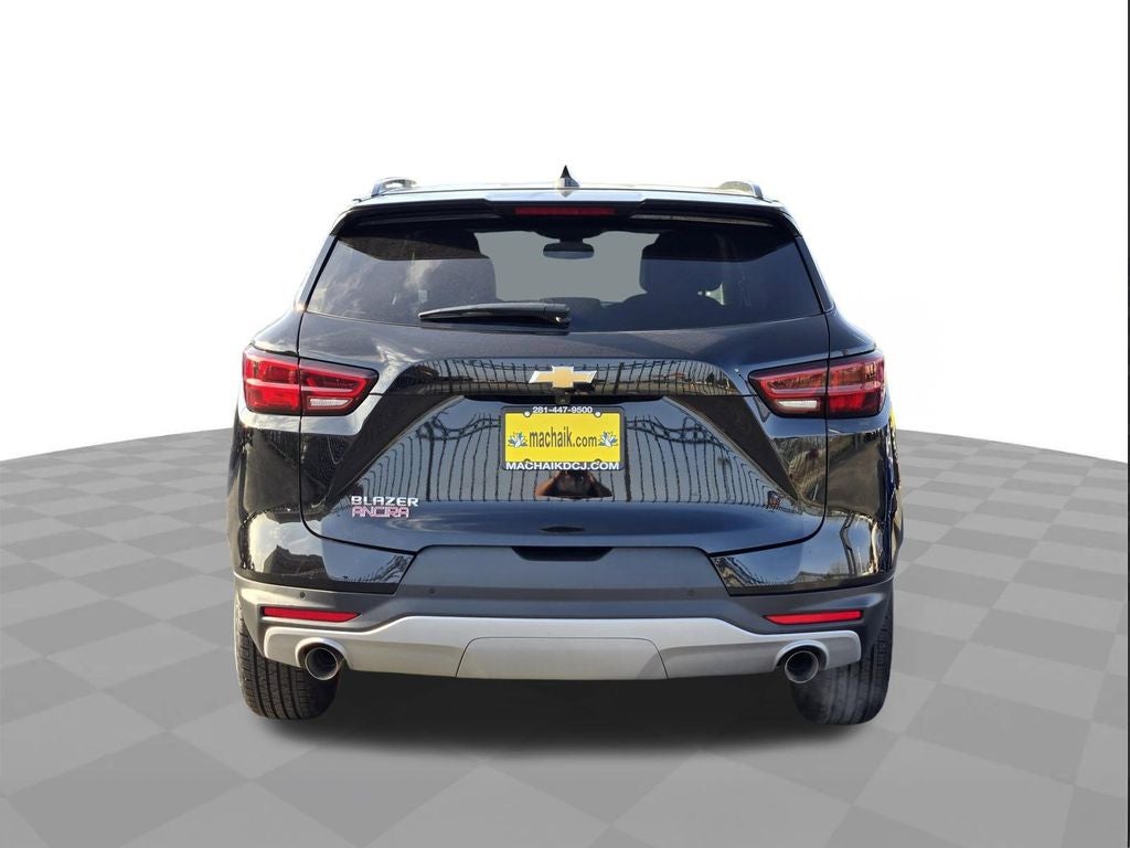 2025 Chevrolet Blazer LT