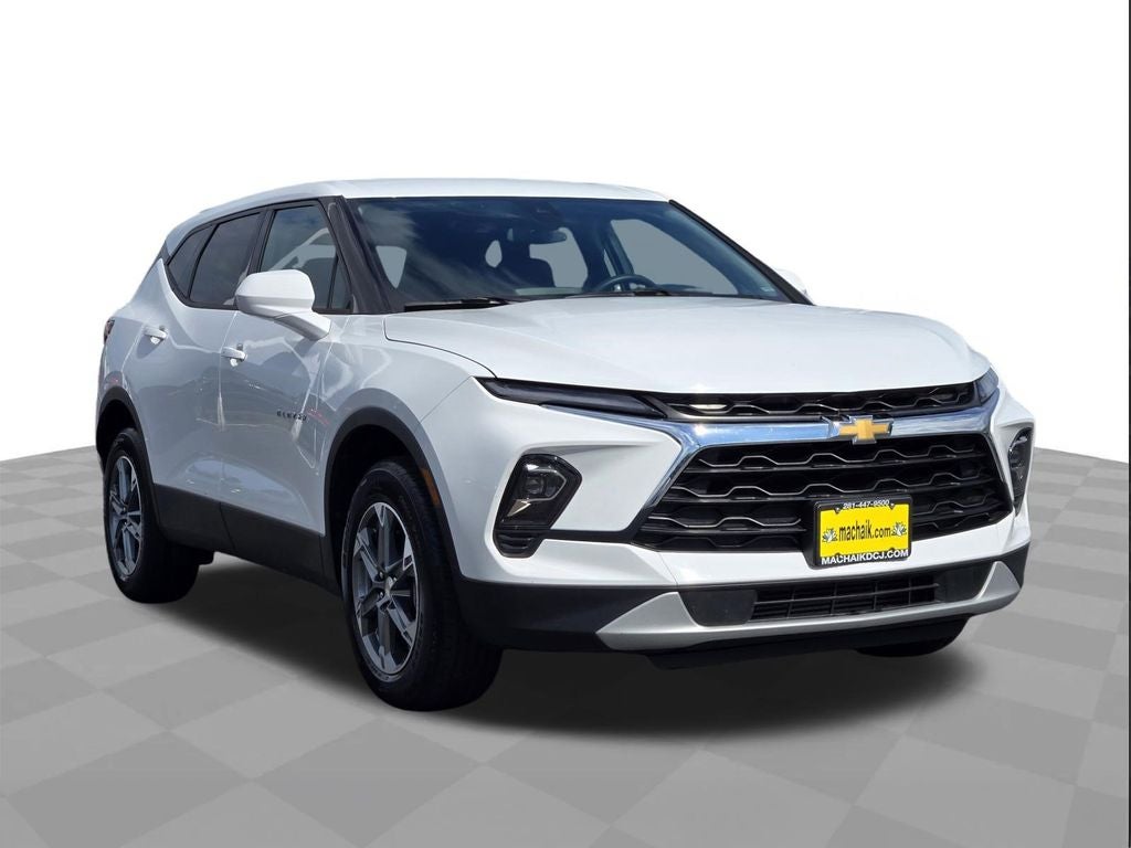 2025 Chevrolet Blazer LT