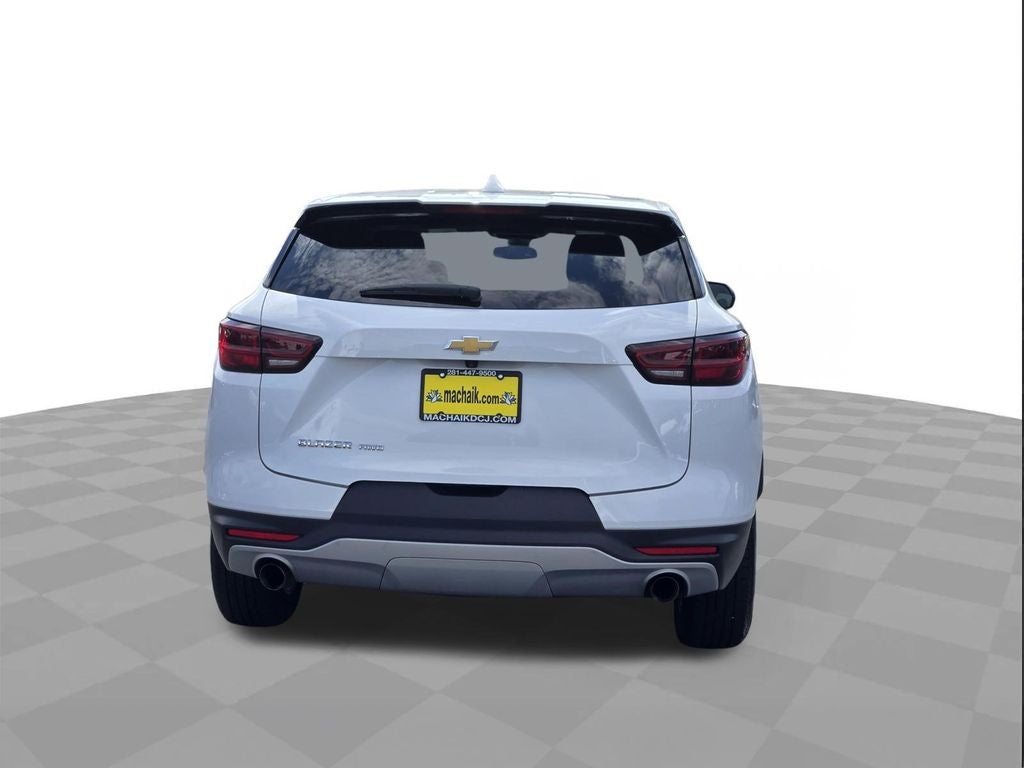 2025 Chevrolet Blazer LT
