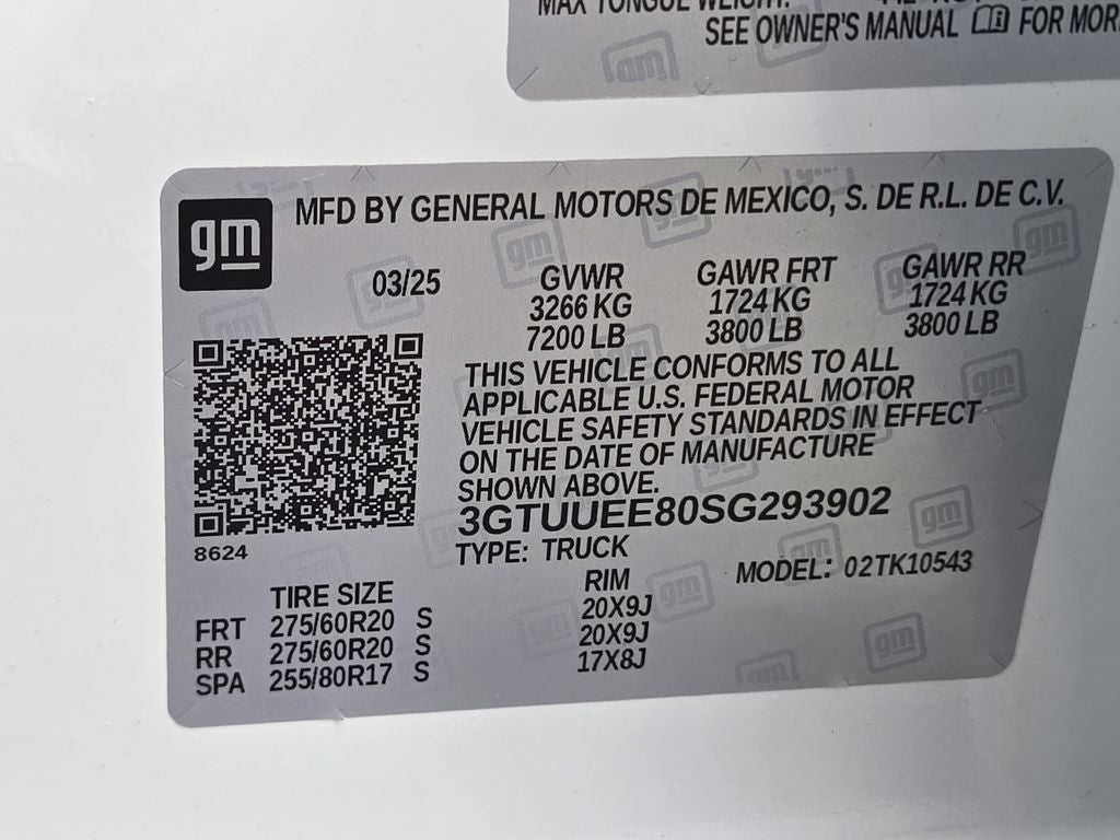 2025 GMC Sierra 1500 AT4