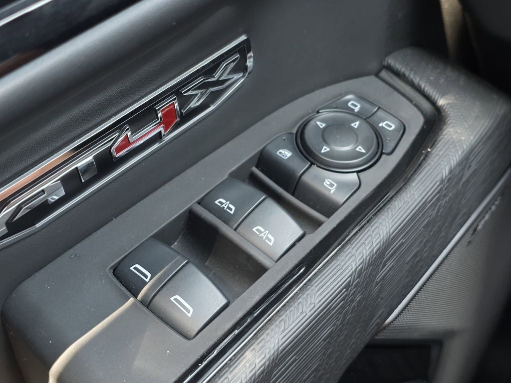 2025 GMC Sierra 1500 AT4X