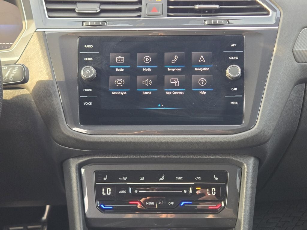 2023 Volkswagen Tiguan 2.0T SE R-Line Black