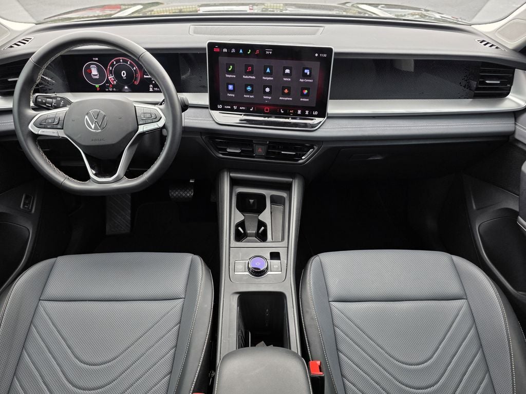 2025 Volkswagen Tiguan 2.0T SE