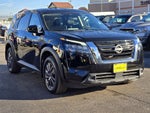 2023 Nissan Pathfinder S