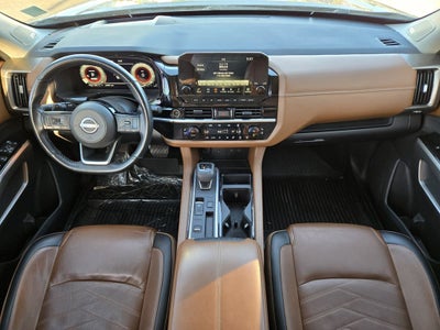 2023 Nissan Pathfinder Platinum