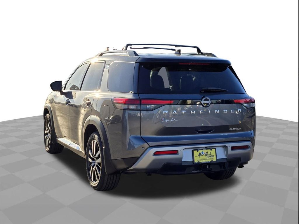 2023 Nissan Pathfinder Platinum