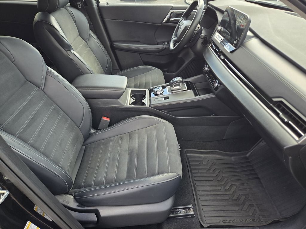 2024 Mitsubishi Outlander SE Ralliart