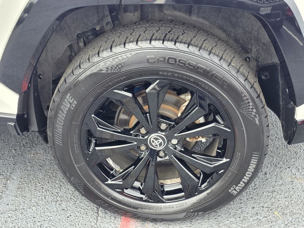 2022 Toyota RAV4 Hybrid SE