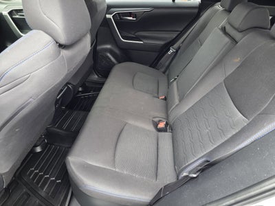 2022 Toyota RAV4 Hybrid SE