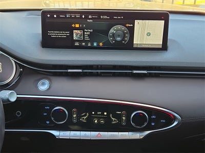 2022 Genesis GV70 2.5T