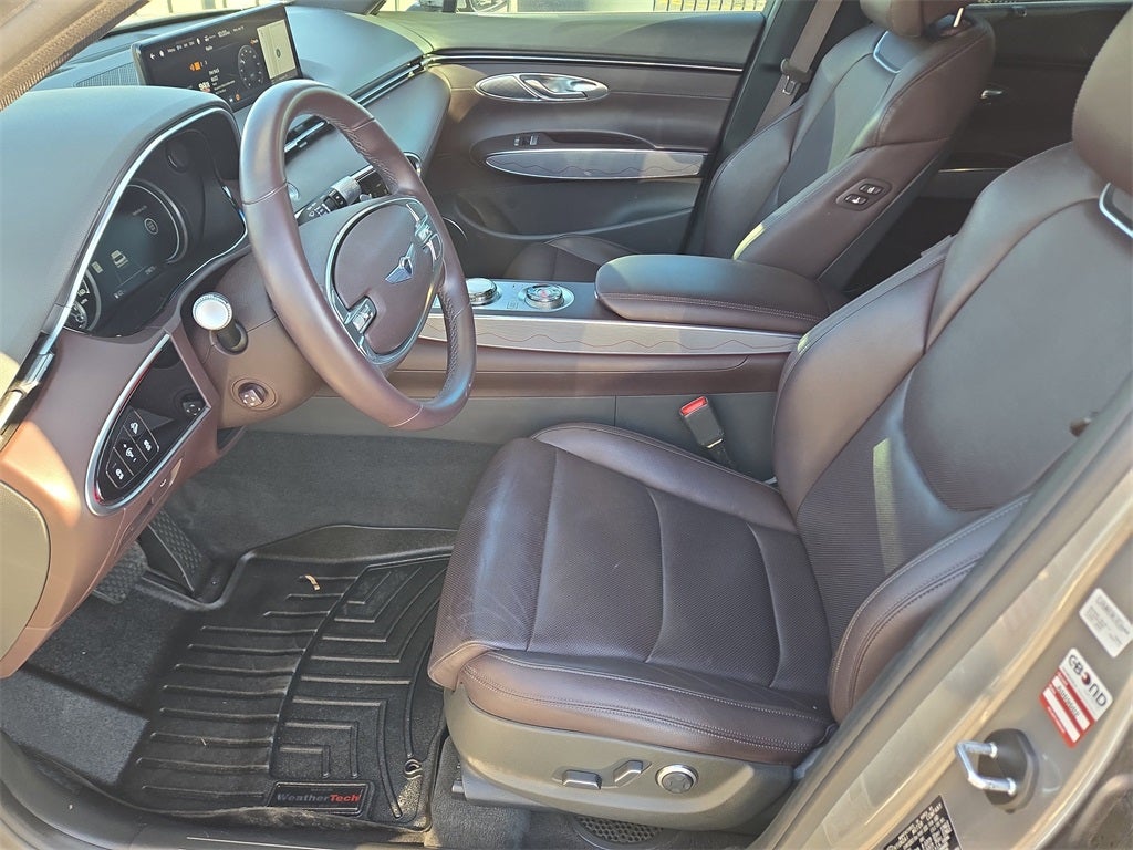 2022 Genesis GV70 2.5T